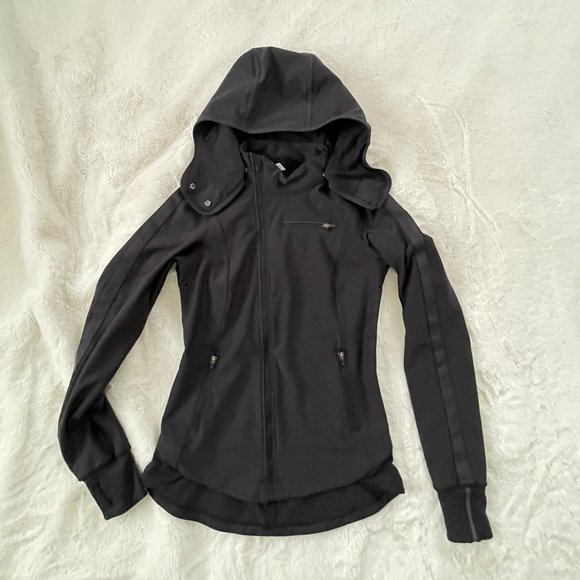 LULULEMON KEEP IT UP BLACK REMOVABLE HOODED RUN JACKET WATER RESISTANT SIZE: 4 - Picture 4 of 16